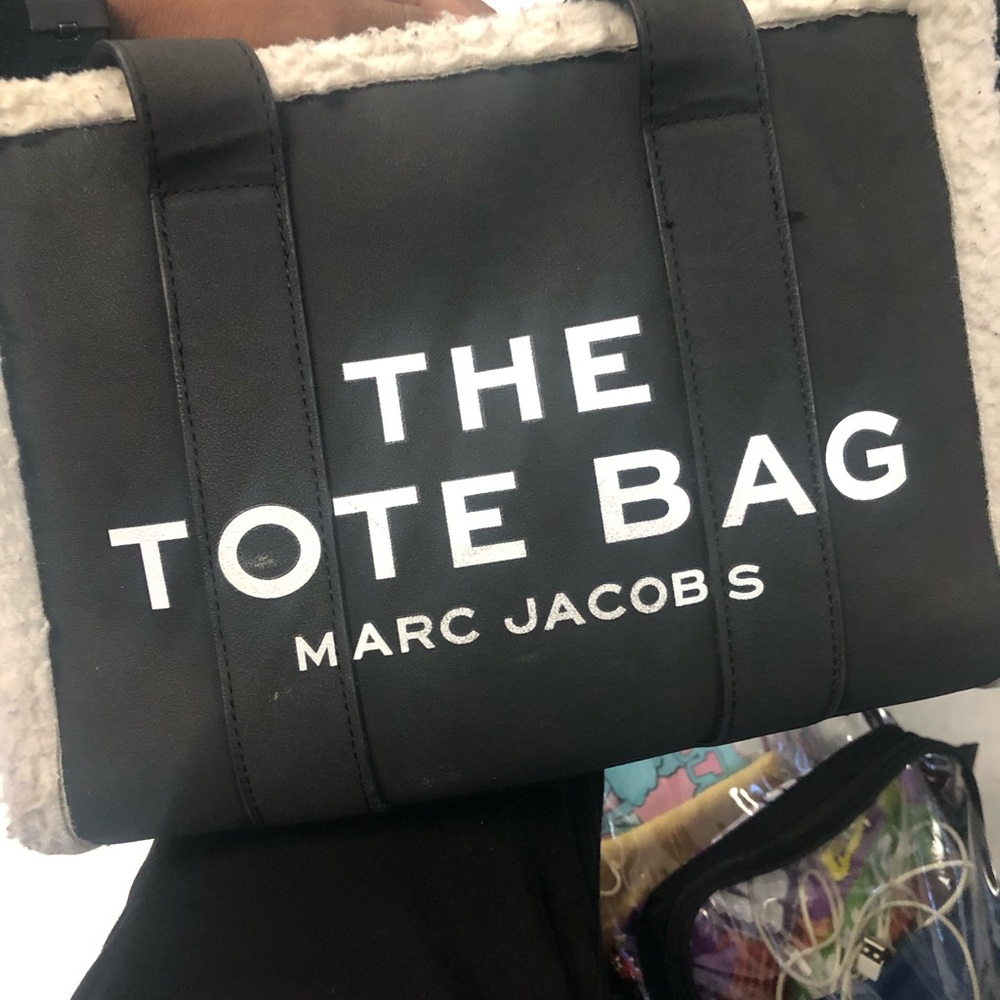Tote bag easy steal